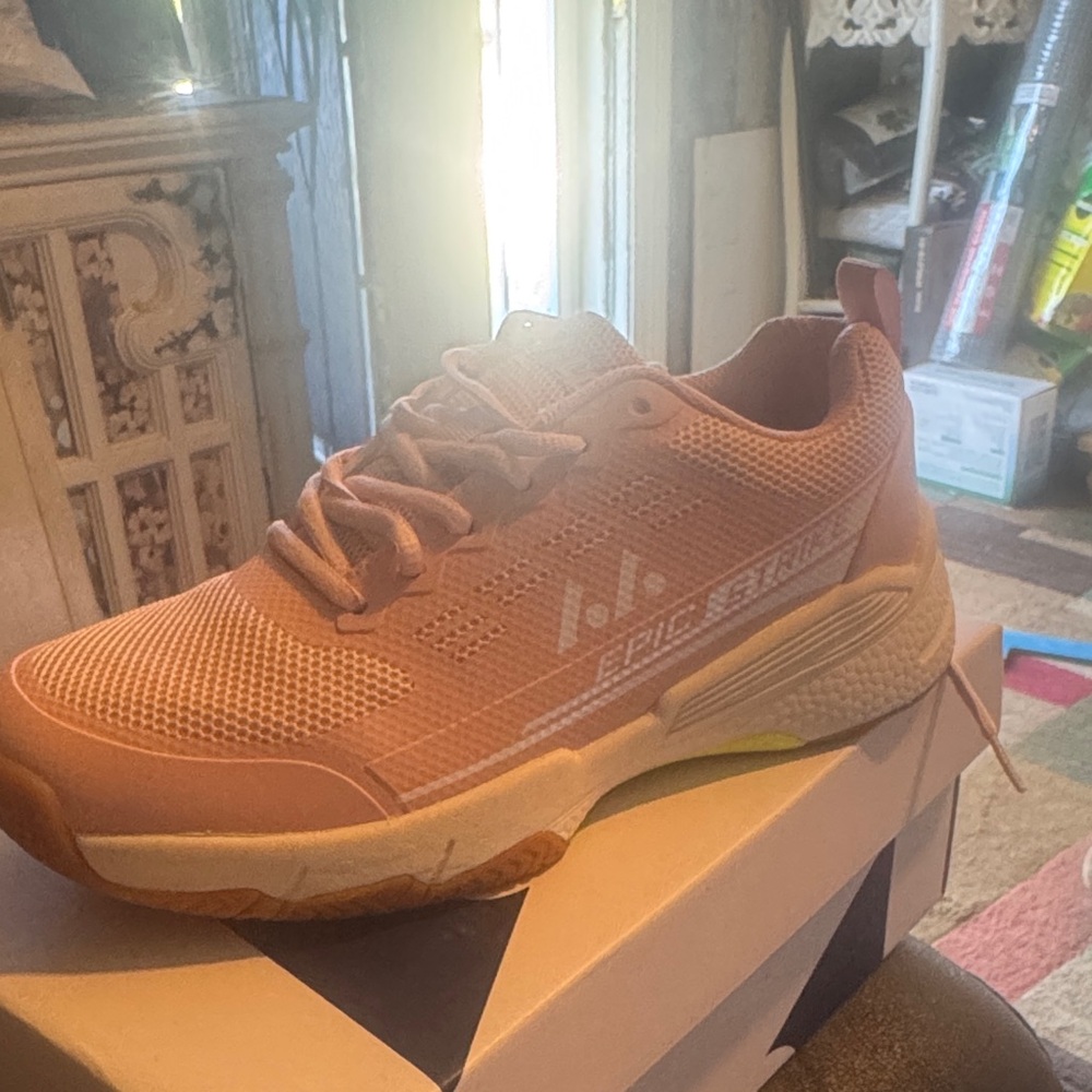Epic Step Brown Sneakers